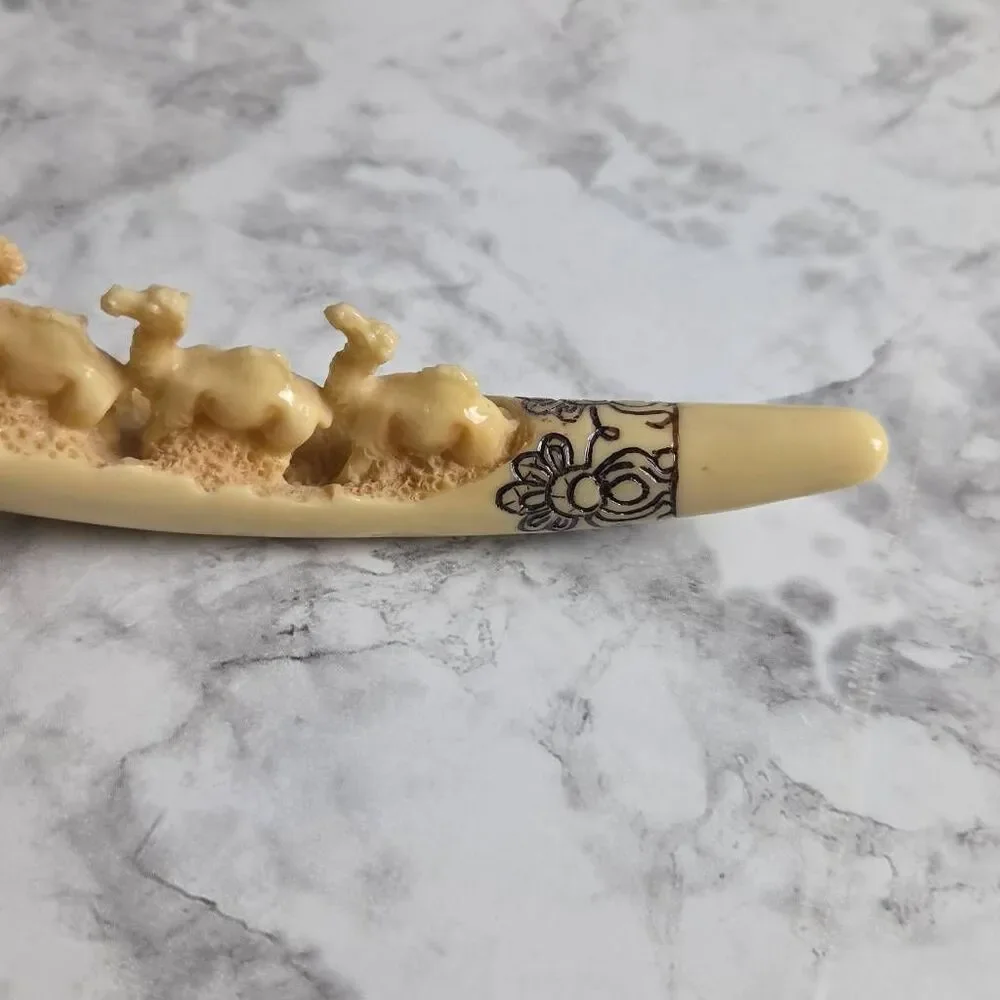 Faux‎ Ivory Camel Carving Decor